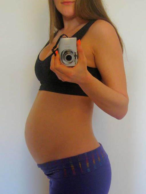 Фото живота на 22 неделе беременности